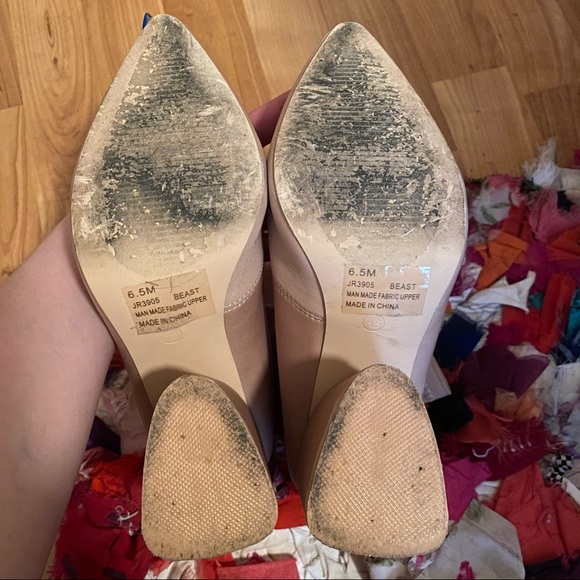 👢 Beige Sock Boots 👢 - Picture 5 of 5